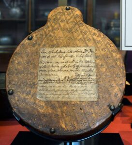 John Dee's obsidian mirror